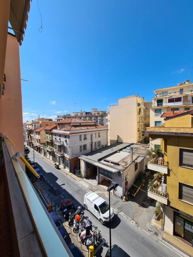 Casa Dell Amore 3 Санремо Екстер'єр фото